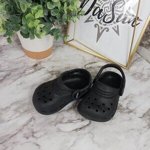 CROCS KID'S TODDLER CLASSIC CLOG BLACK WITH STRAP UNISEX SIZE C 4/5